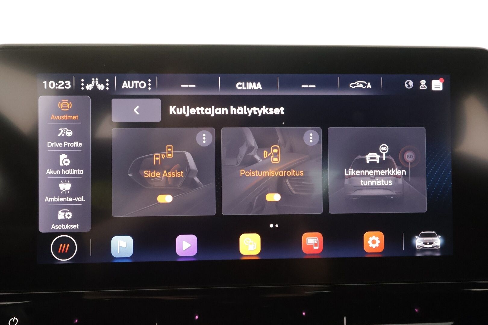 Seat Leon Sportstourer 2022 1,4 PHEV 204 eHybrid Xcellence DSG - | ACC | P.kamera | Ambient | Digimittaristo | Puolinahat | Lane assist | Side assist | LED | Sähk. takaluukku | Navi | Apple & Android | 