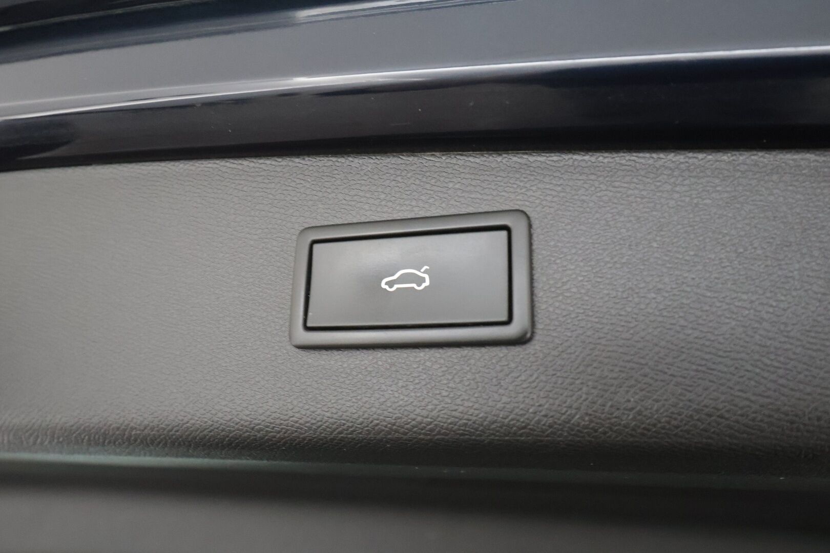 Seat Leon Sportstourer 2022 1,4 PHEV 204 eHybrid Xcellence DSG - | ACC | P.kamera | Ambient | Digimittaristo | Puolinahat | Lane assist | Side assist | LED | Sähk. takaluukku | Navi | Apple & Android | 