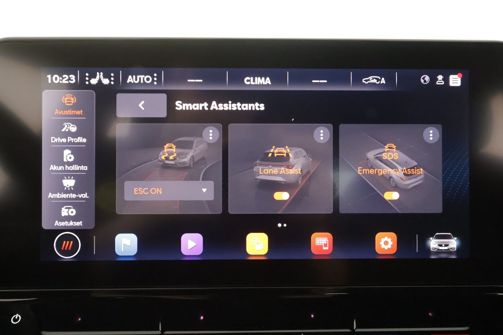 Seat Leon Sportstourer 2022 1,4 PHEV 204 eHybrid Xcellence DSG - | ACC | P.kamera | Ambient | Digimittaristo | Puolinahat | Lane assist | Side assist | LED | Sähk. takaluukku | Navi | Apple & Android | 