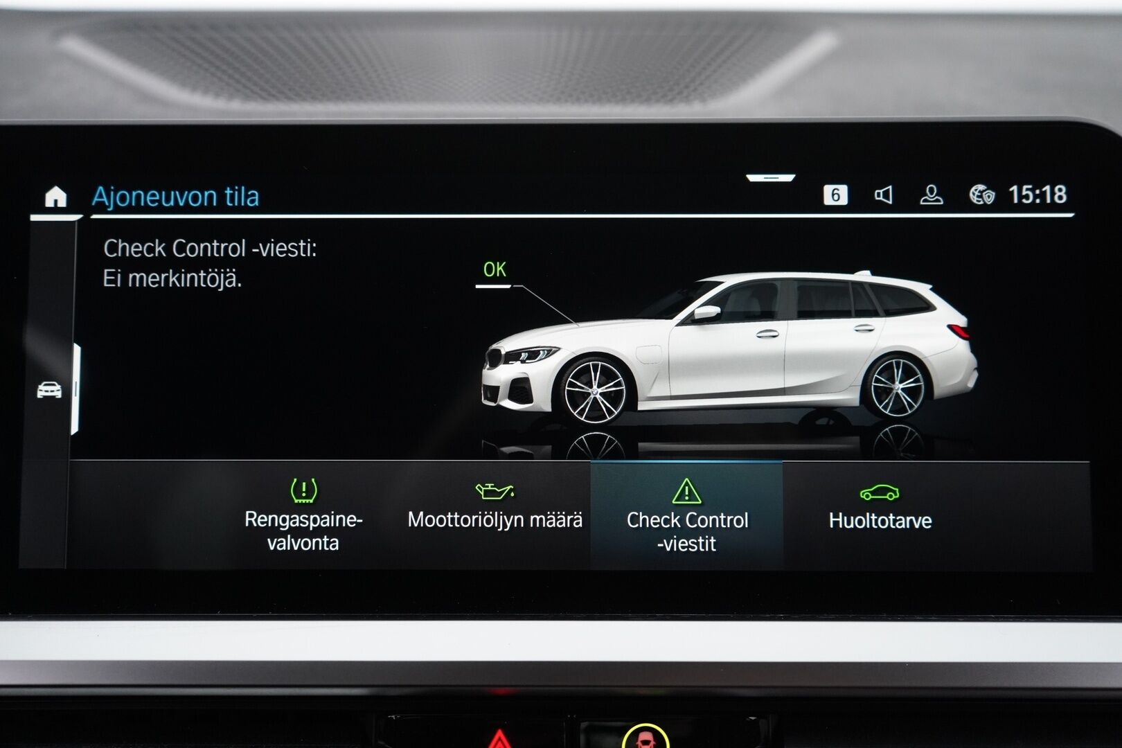 BMW 320 2022 G21 Touring 320e xDrive A Charged Edition M Sport - Edullisesti M-Sport! / 1.Om Suomi-auto / Adapt.Vakkari / Muistipenkki / Vetokoukku / Punaiset Sporttinahat / Comfort Access