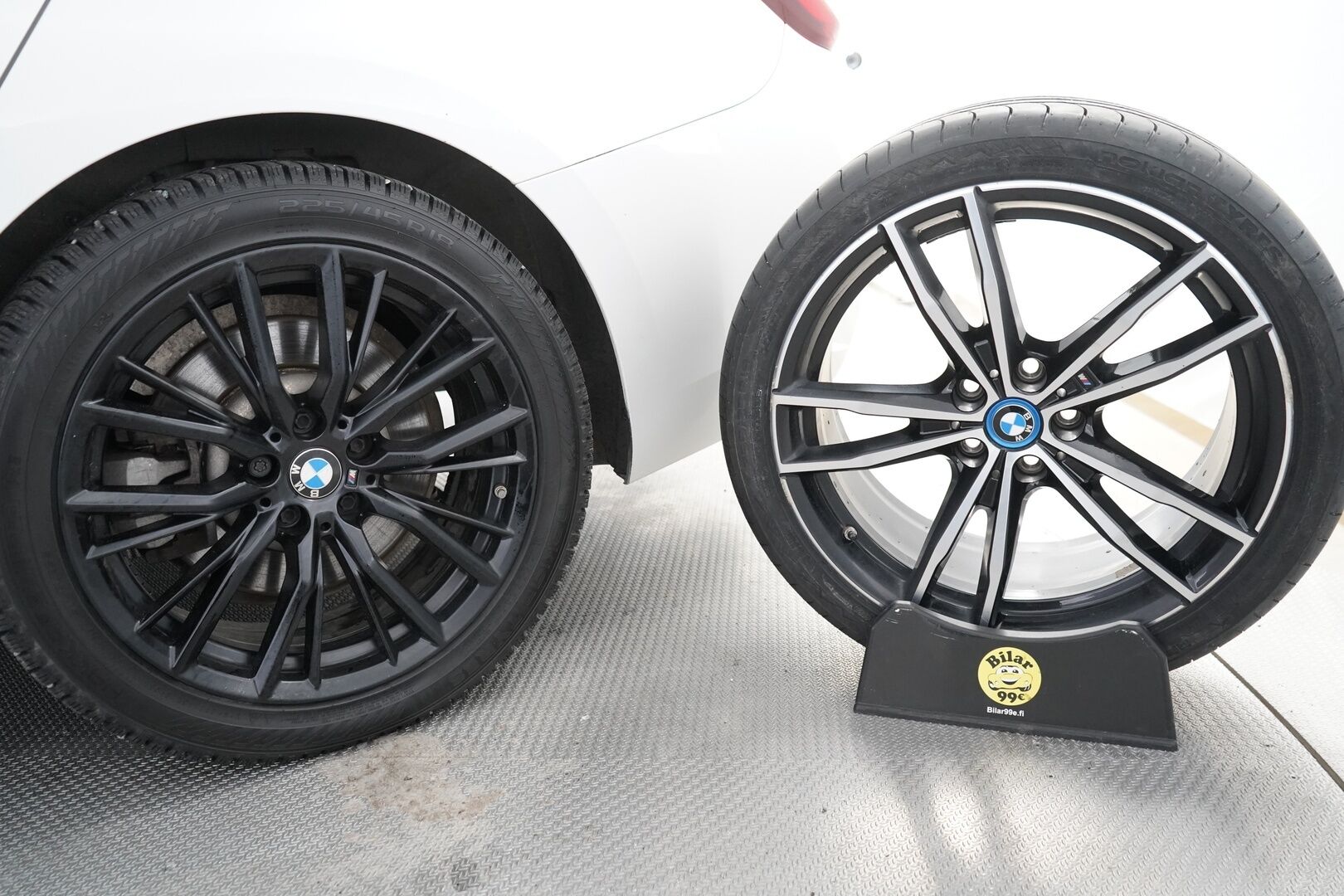 BMW 320 2022 G21 Touring 320e xDrive A Charged Edition M Sport *ACC / Sporttinahat /  Vetokoukku / Comfort Acces* - Edullisesti M-Sport! / 1.om Suomi-auto / Merkkihuollettu / Viimeisin huolto 156tkm / Kahdet M-sport vanteet