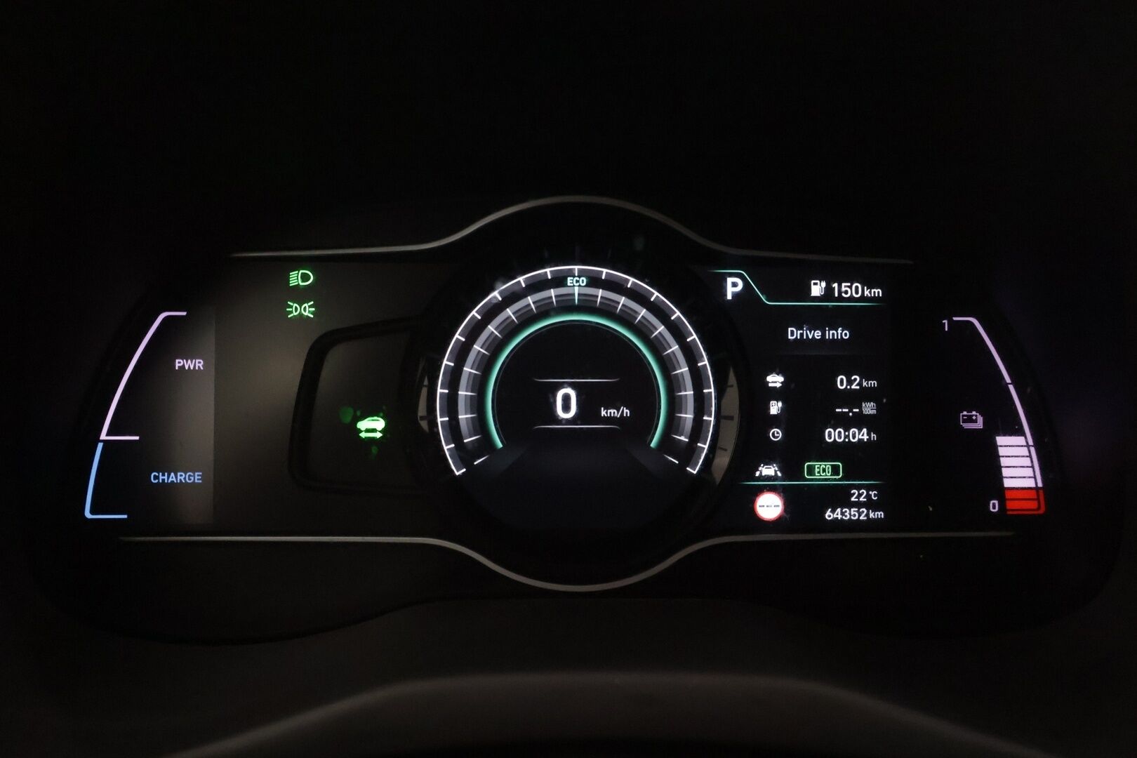 Hyundai KONA 2019 Hyundai Kona Style Hud / Krell Audio / Blis / Nahkasisusta / Ilmastoidut Penkit / Ratinlämmitin / Kattoluukku - TULOSSA MYYNTIIN! 