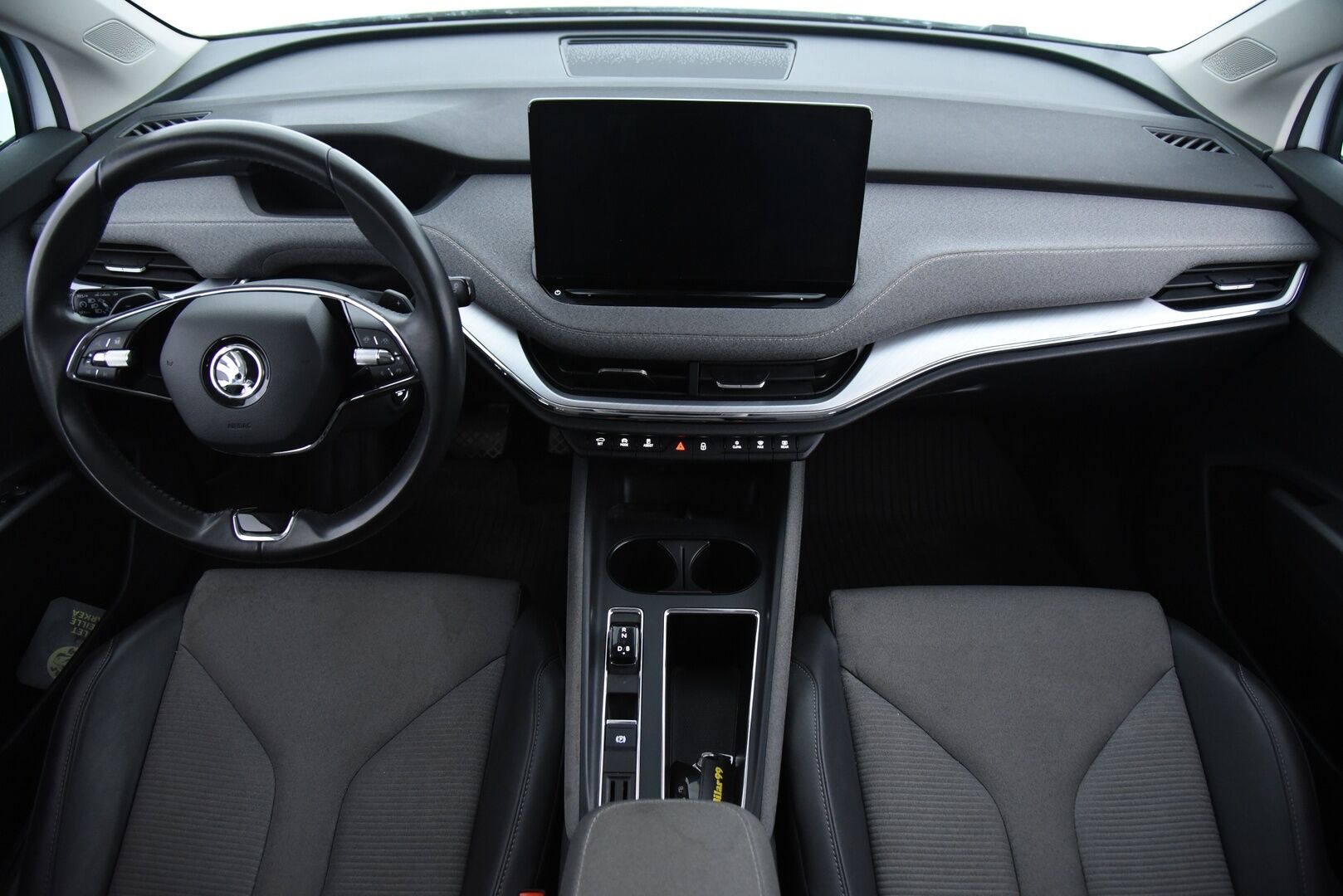 Skoda Enyaq 2022 60 iV - Lämpöpumppu / Suomi-auto / P-kamera / LED / Ambiente valaistus / Apple & Android