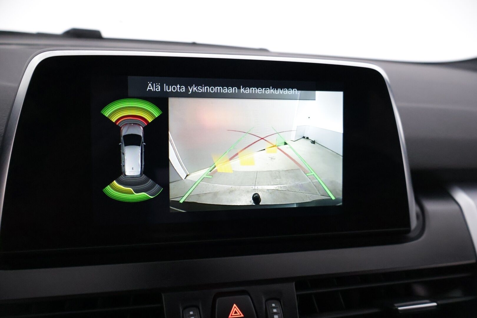BMW 218 2021 218i Gran Tourer Farmari * P-Kamera / M-sport / 7-paikkainen / Sisätilan lämmitin / Vakkari / Vetokoukku / Applecarplay * - Siisti / 7-Paikkainen / 2xrenkaat / Hyvin huollettu 