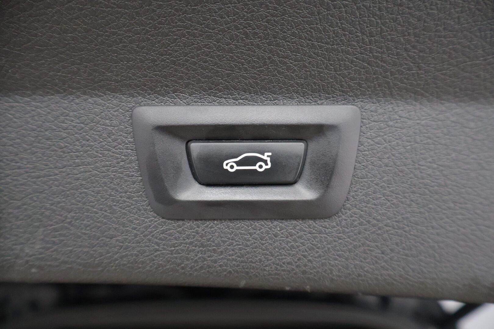 BMW 218 2021 218i Gran Tourer Farmari * P-Kamera / M-sport / 7-paikkainen / Sisätilan lämmitin / Vakkari / Vetokoukku / Applecarplay * - Siisti / 7-Paikkainen / 2xrenkaat / Hyvin huollettu 