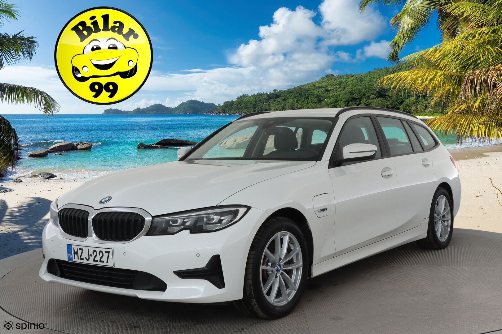 BMW 320 2022 G21 Touring 320e A Charged Edition **Vakkari / P.tutkat / Digimittaristo / Navi / LED** - 1.Om Suomi-auto / Kahdet renkaat aluvanteilla / Merkkihuollettu
