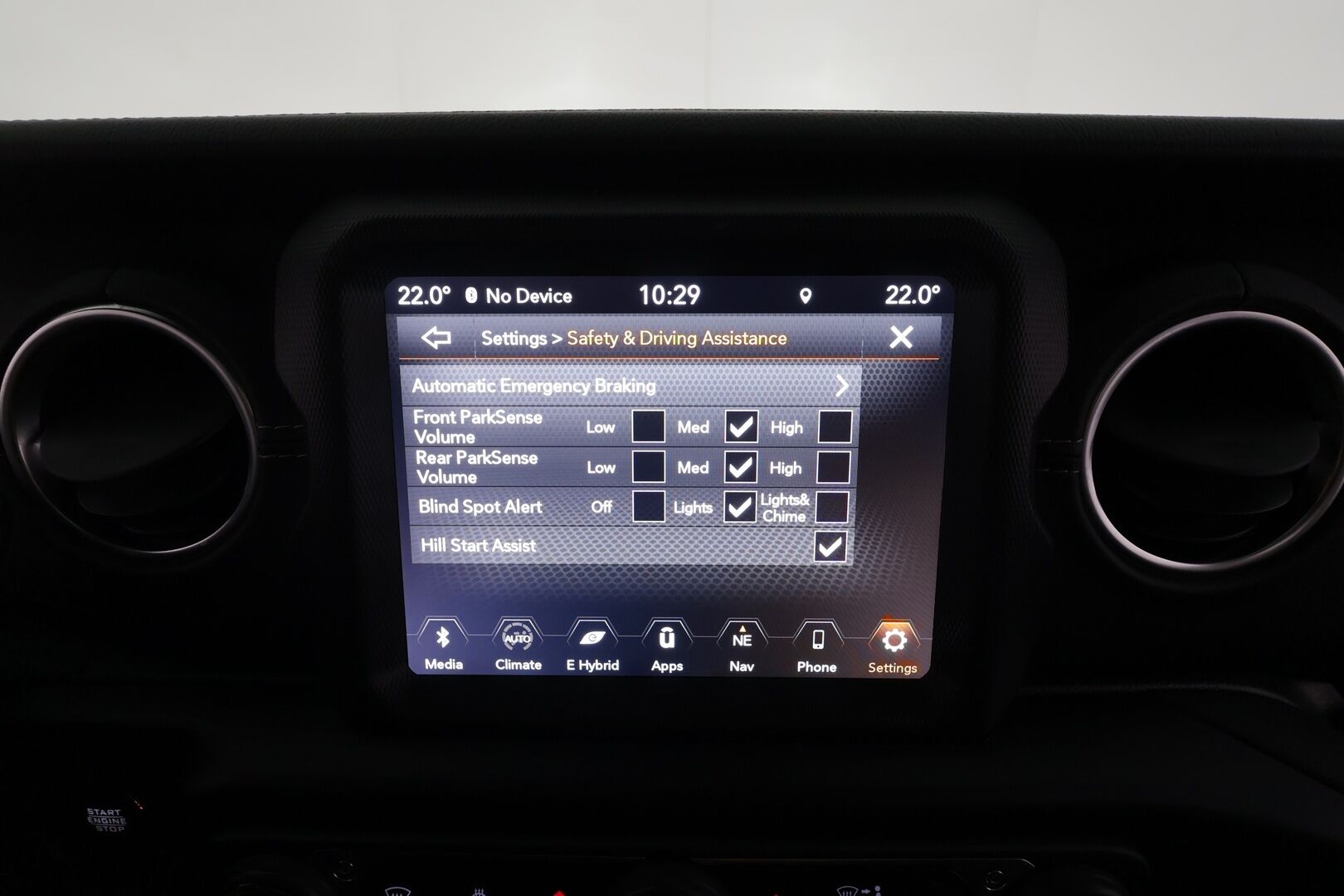 Jeep Wrangler 2021 Sahara 2.0 PHEV AT8 4x4 - | ACC | Koukku | Irroitettava katto | P.Kamera | Nahat | LED | Apple&Android | 1.Om Suomi-auto | Kahdet Renkaat |
