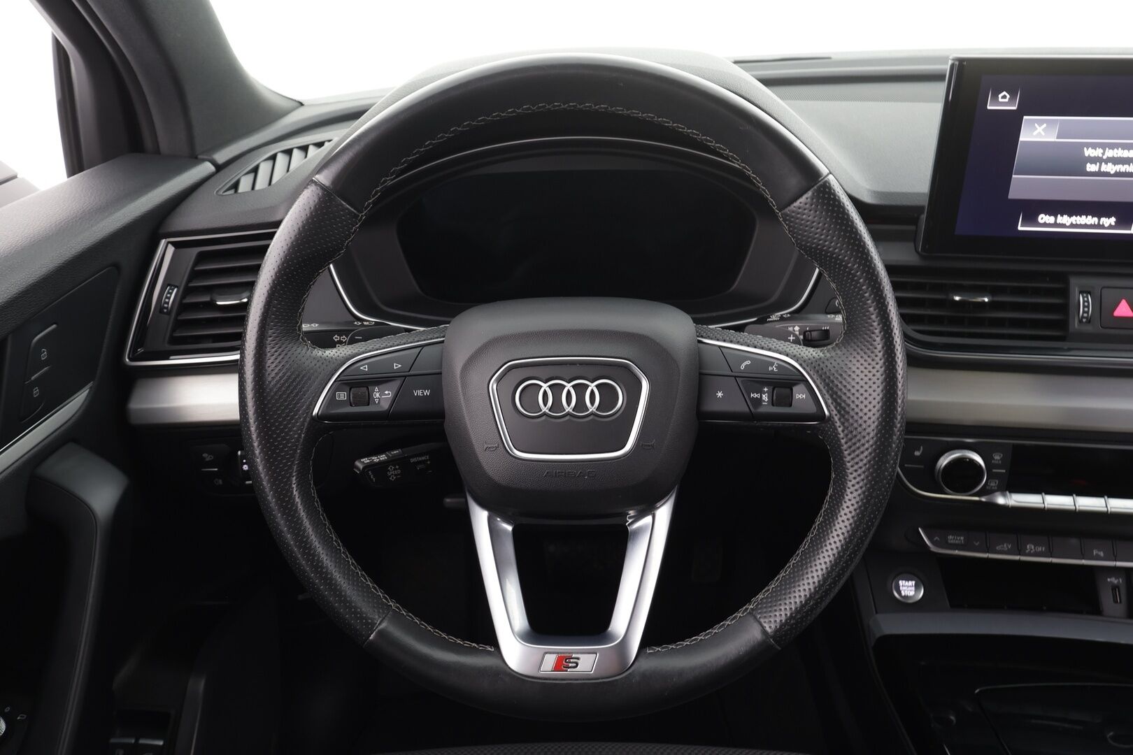 Audi Q5 2021 Q5 Sportback 50 TFSI e S-Line * ACC / Ilma-alusta / P.kamera / LED / Koukku / Sporttipenkit / Digimittaristo * - 1.Om Suomi-auto / Kahdet renkaat aluvanteilla / Merkkihuollettu - Osta nyt, maksa vasta ensi vuonna