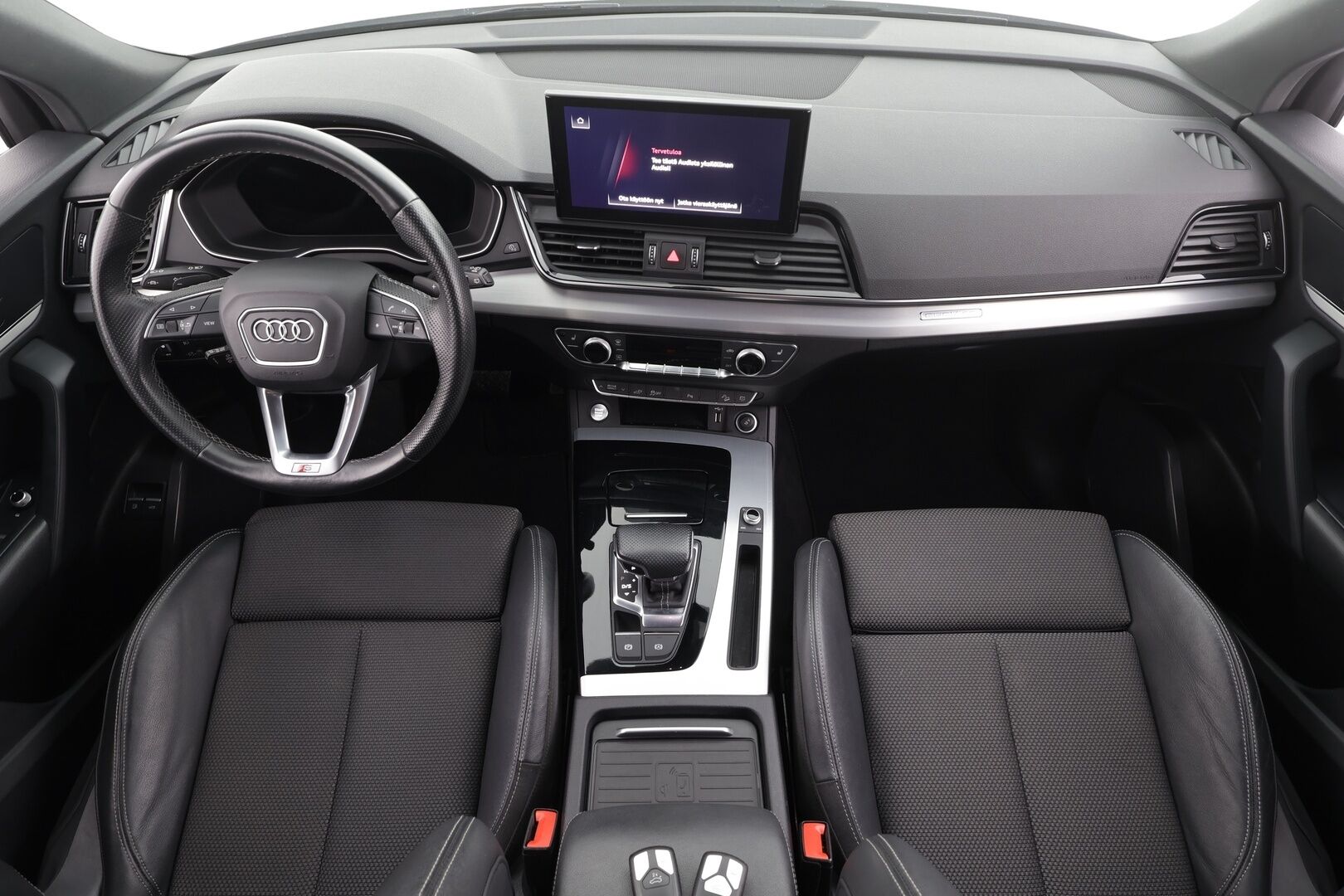Audi Q5 2021 Q5 Sportback 50 TFSI e S-Line * ACC / Ilma-alusta / P.kamera / LED / Koukku / Sporttipenkit / Digimittaristo * - 1.Om Suomi-auto / Kahdet renkaat aluvanteilla / Merkkihuollettu - Osta nyt, maksa vasta ensi vuonna