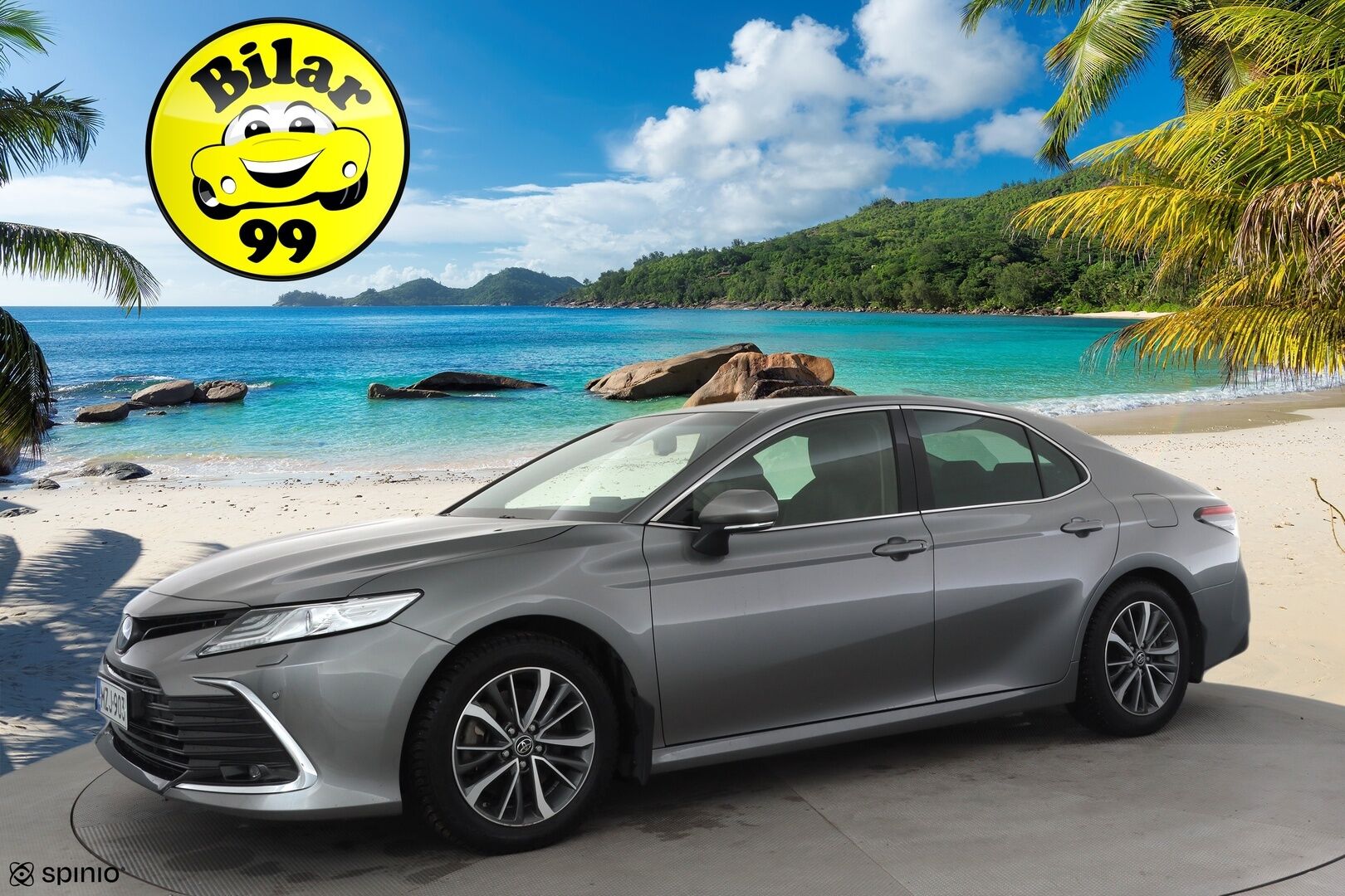 Toyota Camry 2022 2,5 Hybrid Style * ACC / Lohko / P.kamera / Sähköpenkit / Navi / LED / Nahat / Keyless / Ratinlämmitin / Facelift * - Suomi-auto / Kahdet renkaat aluvanteilla / Merkkihuollettu - HULLUT AVAJAISHULINAT KORKOTARJOUS 3,29 %