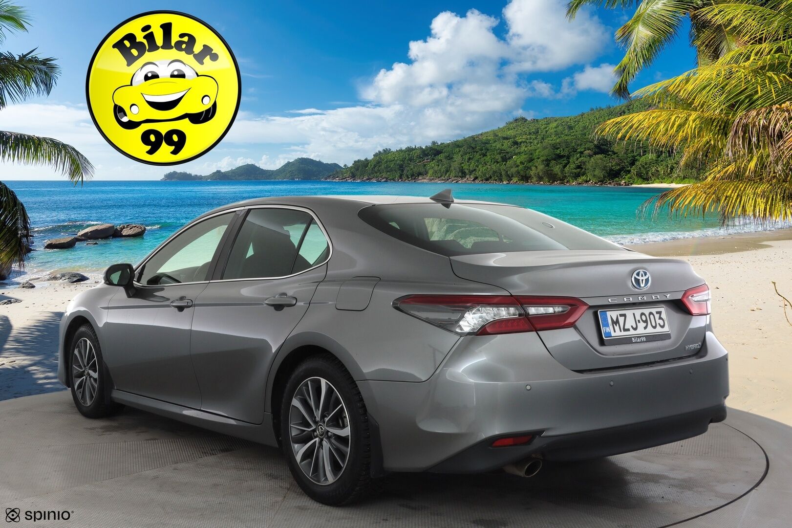 Toyota Camry 2022 2,5 Hybrid Style * ACC / Lohko / P.kamera / Sähköpenkit / Navi / LED / Nahat / Keyless / Ratinlämmitin / Facelift * - Suomi-auto / Kahdet renkaat aluvanteilla / Merkkihuollettu - HULLUT AVAJAISHULINAT KORKOTARJOUS 3,29 %
