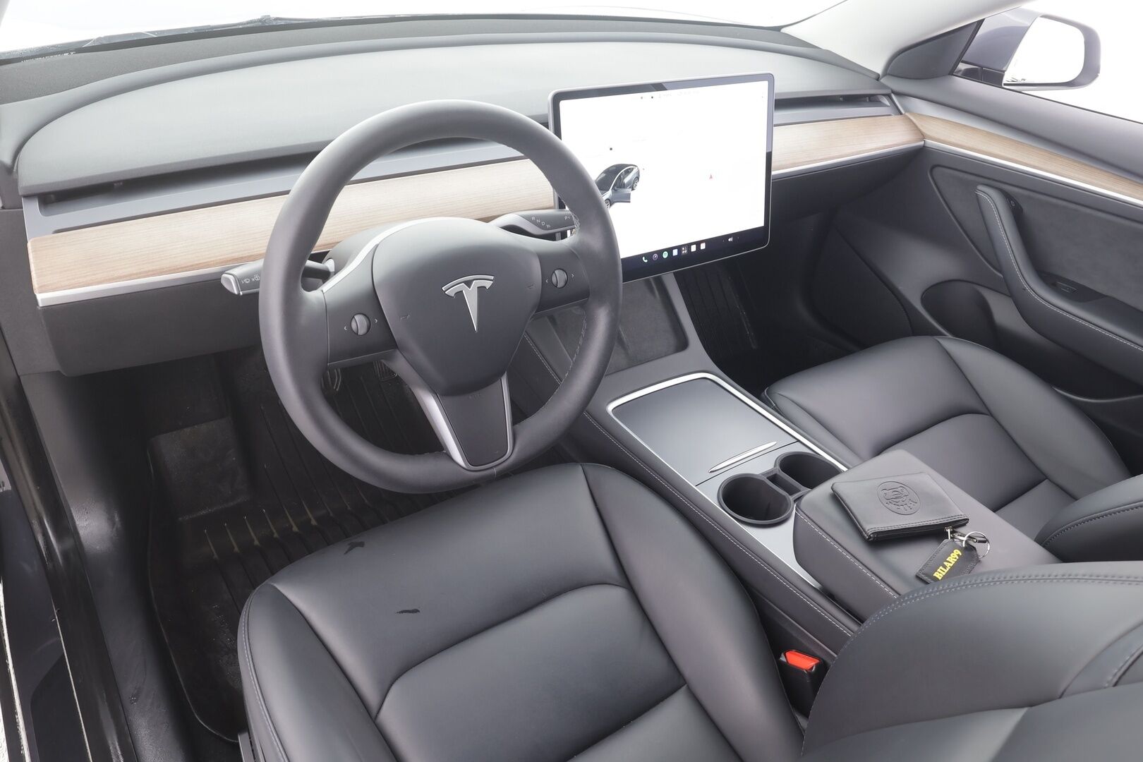 Tesla Model 3 2021 Standard Range Plus - | ILP | Lasikatto | ACC | Matrix-LED | P.Kamera | Muistipenkki | Navi | Kaistavahti | Keyless | 1-om Suomi-auto | Kahdet renkaat |
