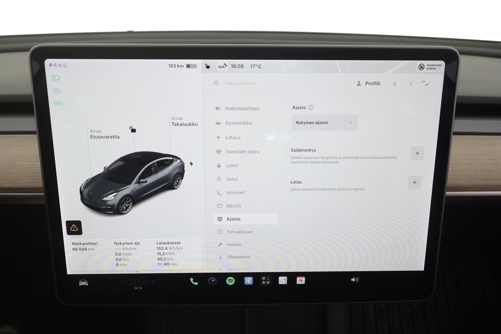 Tesla Model 3 2021 Standard Range Plus - | ILP | Lasikatto | ACC | Matrix-LED | P.Kamera | Muistipenkki | Navi | Kaistavahti | Keyless | 1-om Suomi-auto | Kahdet renkaat |