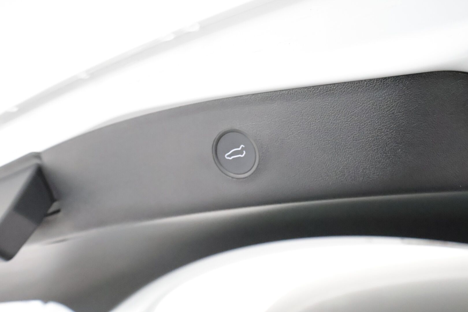 Tesla Model 3 2021 Standard Range Plus **Lasikatto / Lämpöpumppu / Adapt.Vakkari / Matrix-LED / P.kamera / Navi / Kaistavahti / Keyless** - 1-om Suomi-auto / 2x Latauskaapelit / Kahdet Renkaat