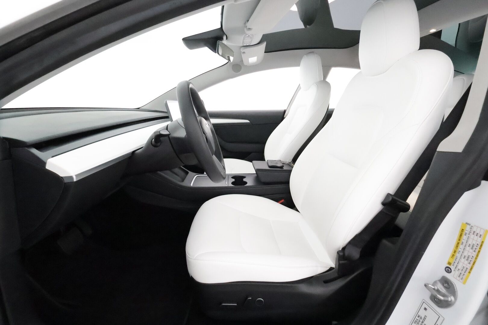 Tesla Model 3 2021 Standard Range Plus **Lasikatto / Lämpöpumppu / Adapt.Vakkari / Matrix-LED / P.kamera / Navi / Kaistavahti / Keyless** - 1-om Suomi-auto / 2x Latauskaapelit / Kahdet Renkaat