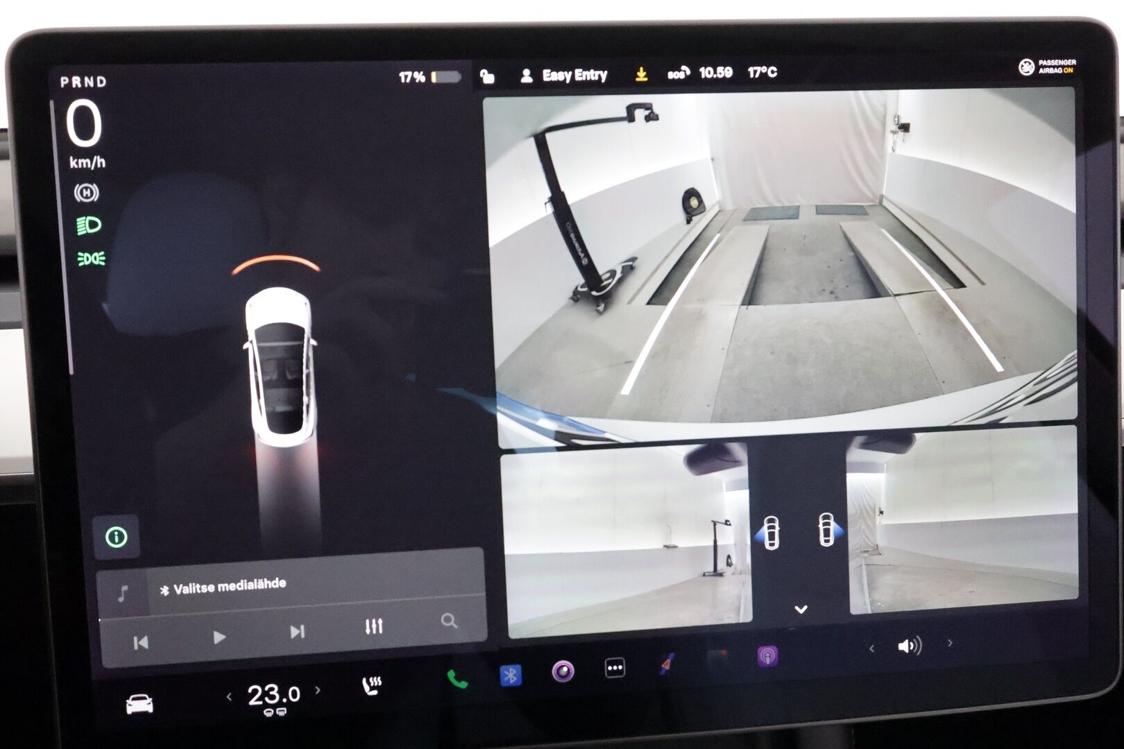 Tesla Model 3 2021 Standard Range Plus **Lasikatto / Lämpöpumppu / Adapt.Vakkari / Matrix-LED / P.kamera / Navi / Kaistavahti / Keyless** - 1-om Suomi-auto / 2x Latauskaapelit / Kahdet Renkaat