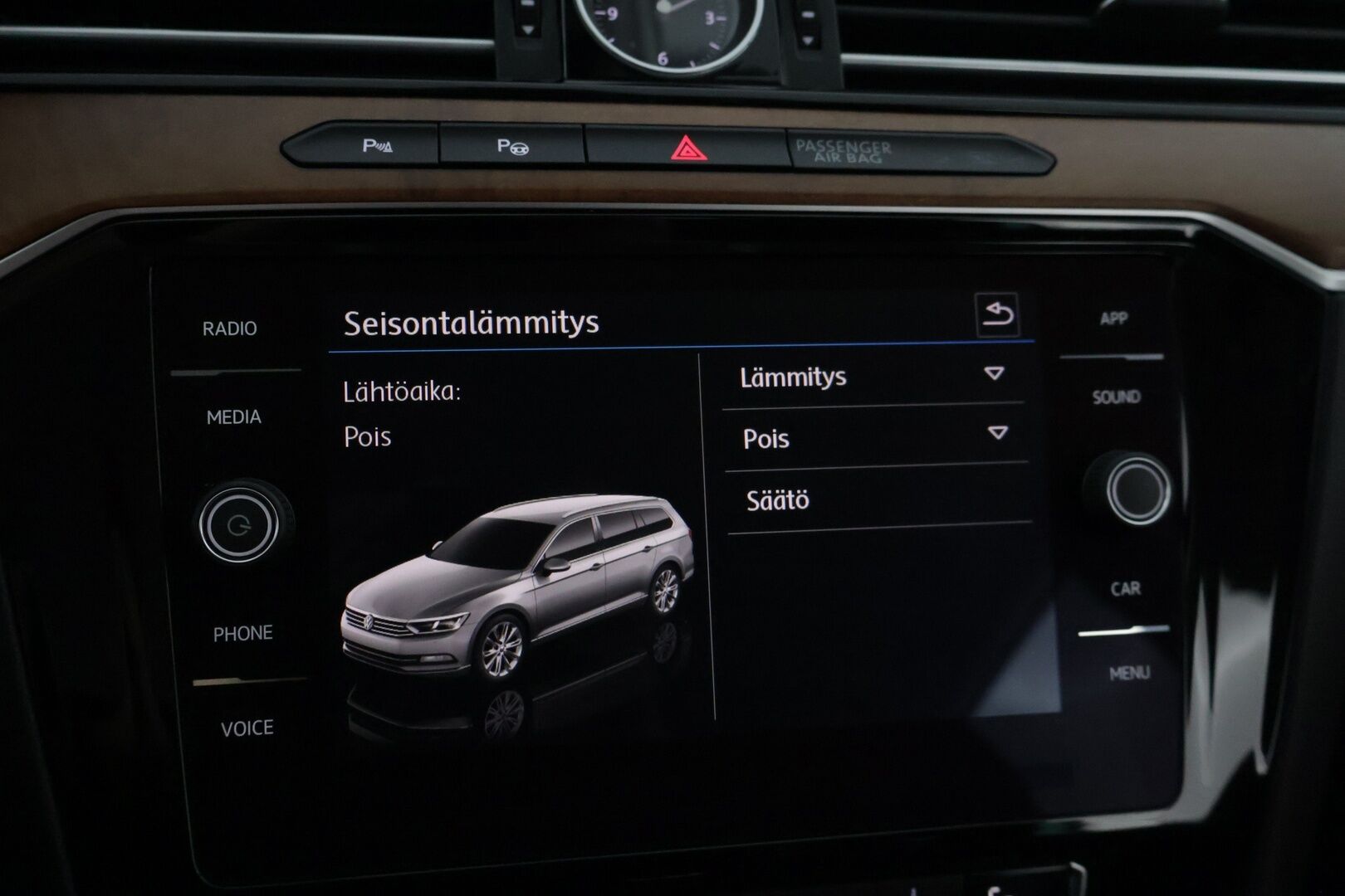 Volkswagen Passat 2018 Variant GTE Plug-In Hybrid 160kW DSG *ACC / Webasto / Digimittaristo / P-Kamera / Muistipenkki / Nahka-Alcantara* - Merkkihuollettu / 2 renkaat / Ambient / Hierova kuljettajan istuin*