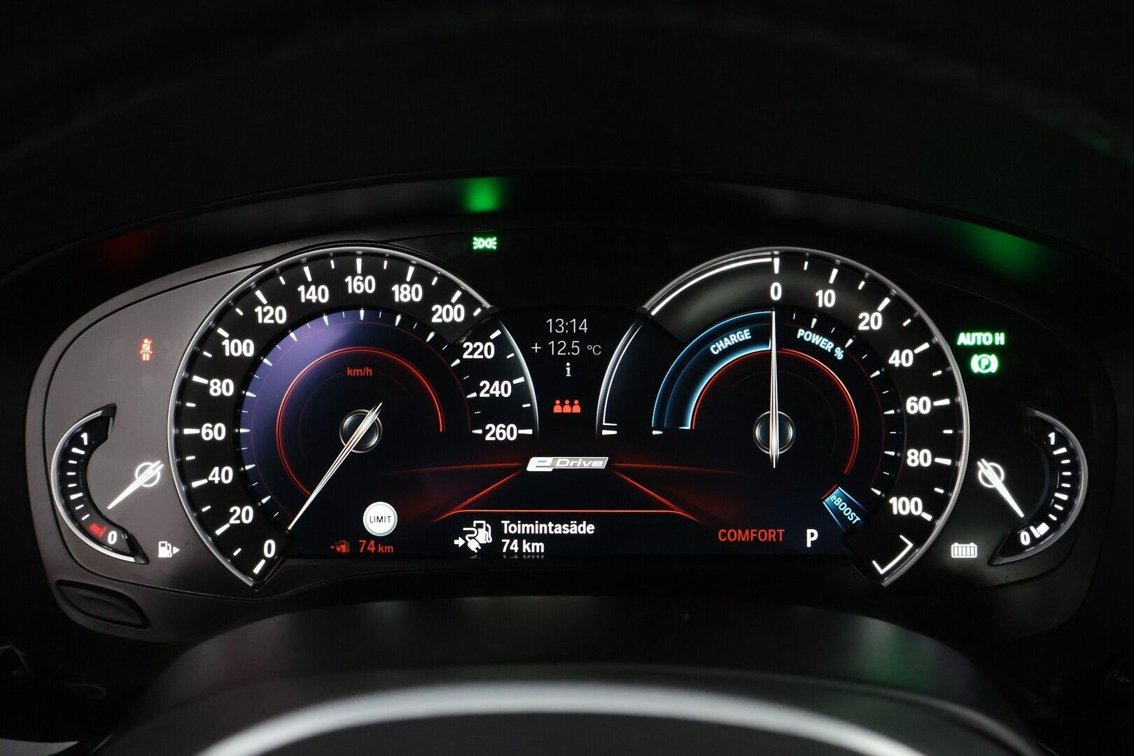 BMW 530 2019 G30 Sedan 530e A Charged Edition M Sport - Adapt.Vakkari / HUD / Peruutuskamera / HiFi / Driving Assistant Plus / Professional Navi / BLIS / Sporttipenkit / Näyttävä!