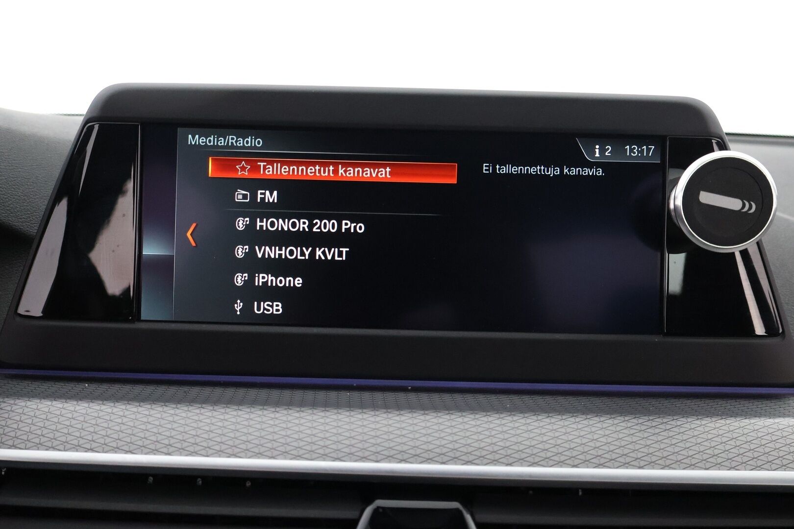BMW 530 2019 G30 Sedan 530e A Charged Edition M Sport - Adapt.Vakkari / HUD / Peruutuskamera / HiFi / Driving Assistant Plus / Professional Navi / BLIS / Sporttipenkit / Näyttävä!
