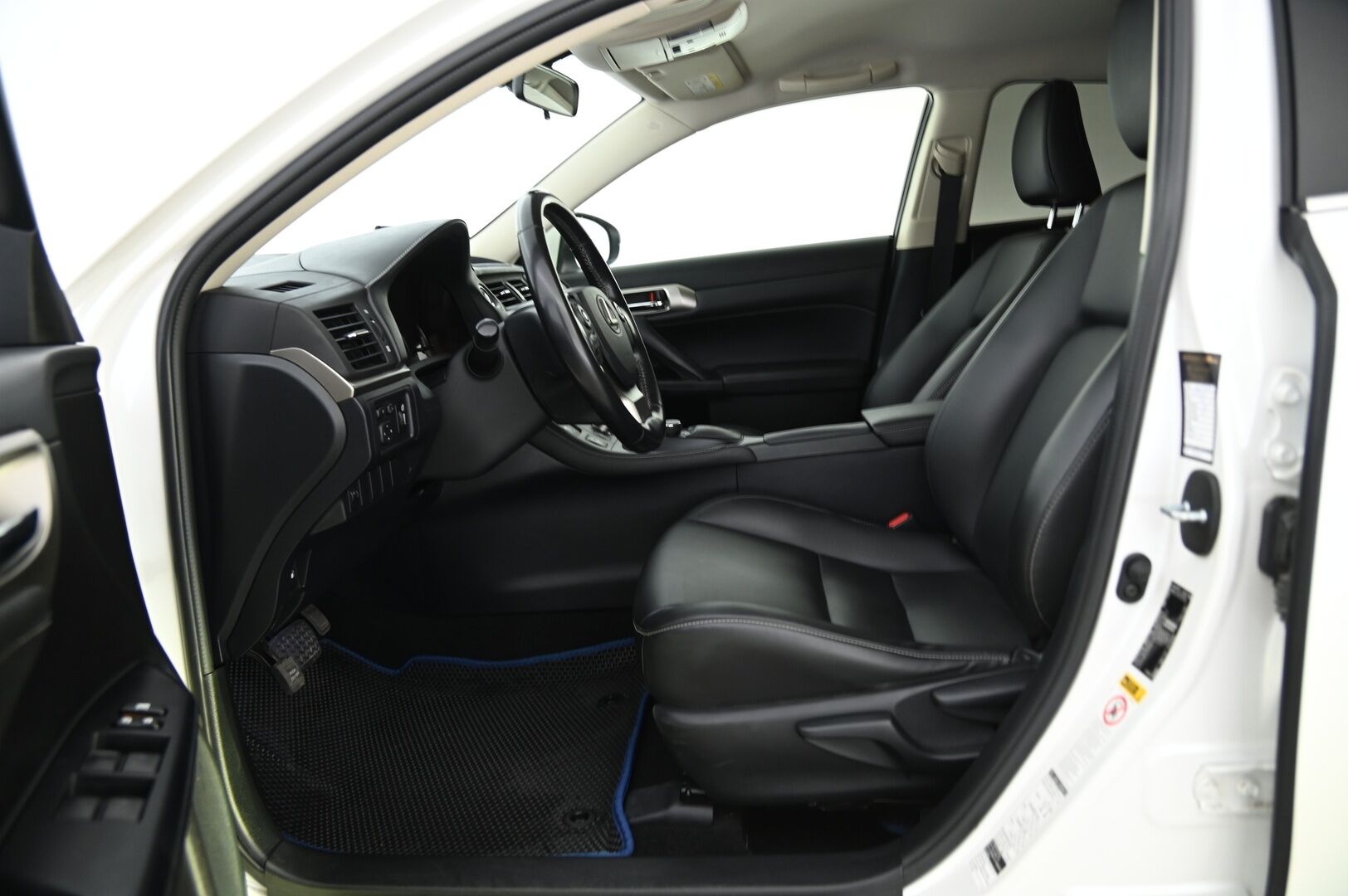 Lexus CT 2017 LEXUS CT200H Executive *Nahkasisusta / Vakionopeudensäädin / P.kamera* - Hyvin huollettu, siisti ja taloudellinen! 