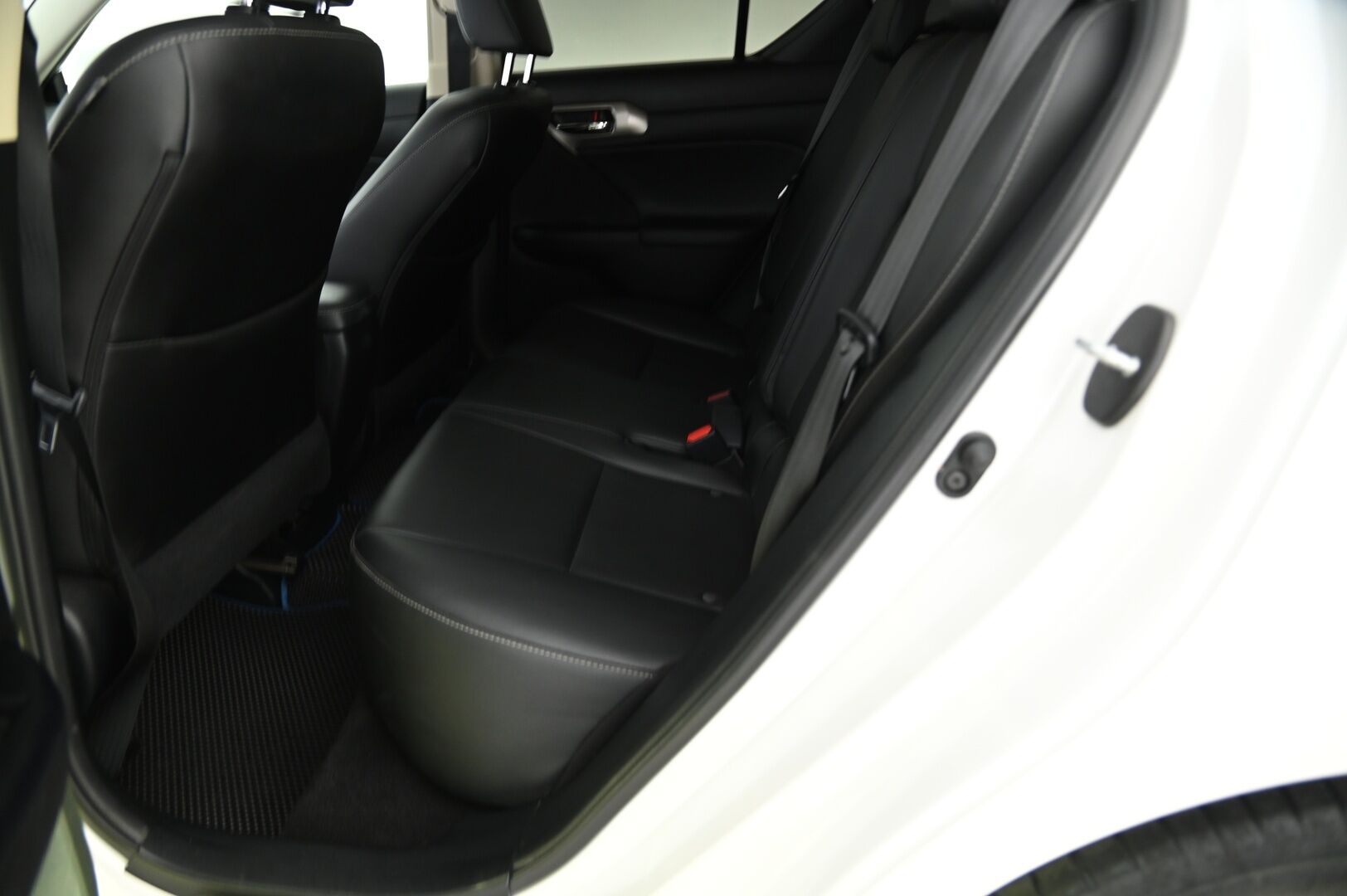 Lexus CT 2017 LEXUS CT200H Executive *Nahkasisusta / Vakionopeudensäädin / P.kamera* - Hyvin huollettu, siisti ja taloudellinen! 