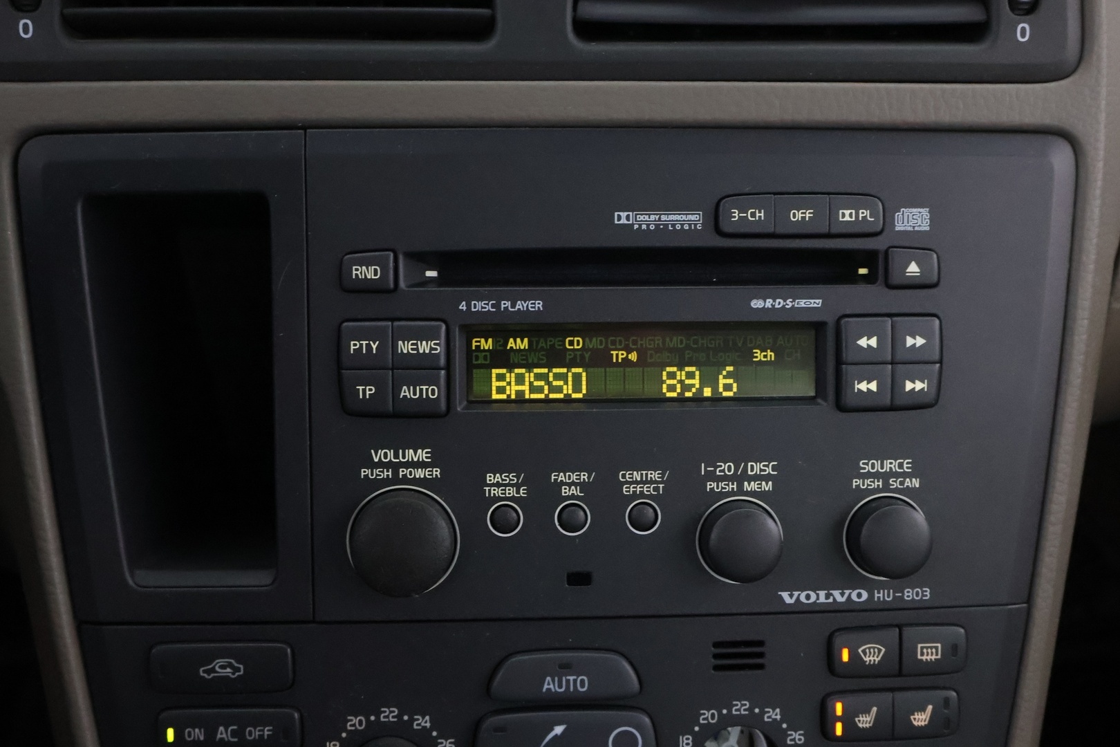 Volvo S60 2001 S60 SEDAN 2.4 TURBO AUTOMATIC *-YritysOutlet - Myydään vain yrityksille* - *Vetokoukku / Vakkari / Nahkasisusta / 2x-renkaat / Katsastus 07/2026!* -YritysOutlet - Myydään vain yrityksille