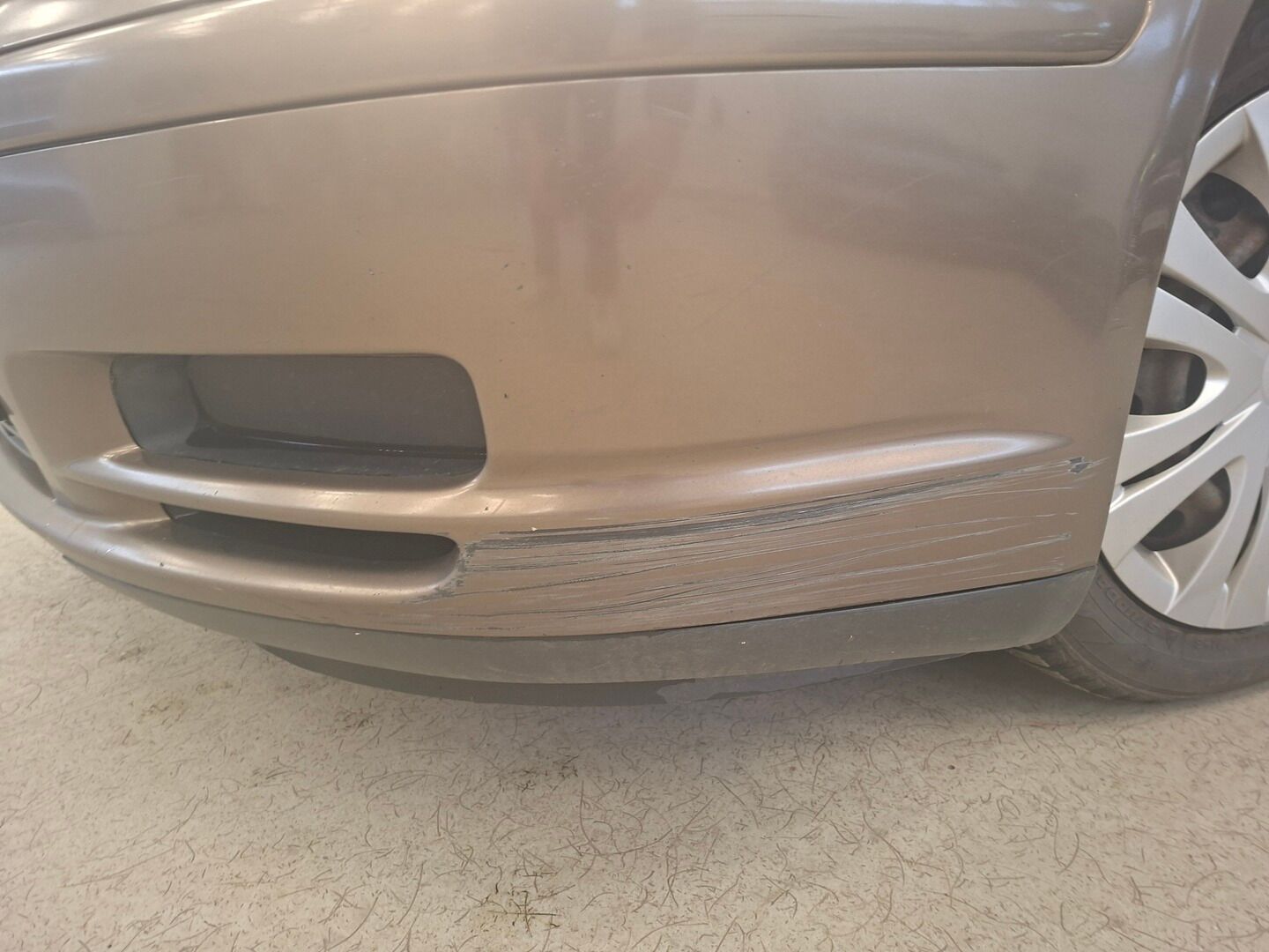 Toyota Avensis 2004 1,8 VVT-i Linea Terra Wagon * YritysOutlet - Myydään vain yrityksille / Heti ajoon / Pitkä leima! - YritysOutlet - Myydään vain yrityksille / Leimaa 10/2026