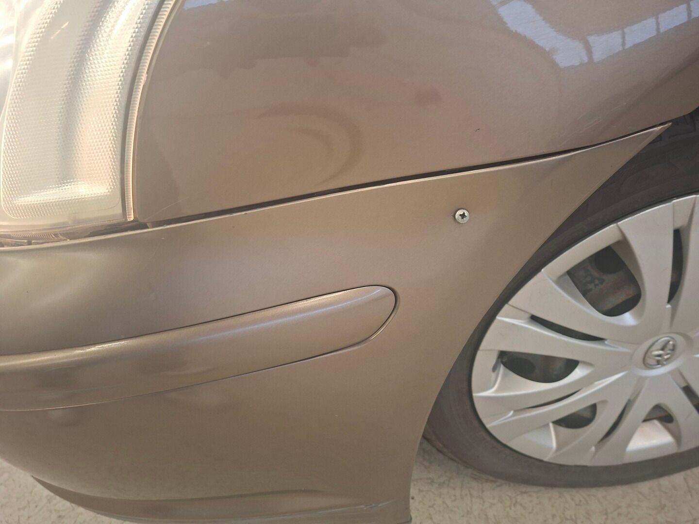 Toyota Avensis 2004 1,8 VVT-i Linea Terra Wagon * YritysOutlet - Myydään vain yrityksille / Heti ajoon / Pitkä leima! - YritysOutlet - Myydään vain yrityksille / Leimaa 10/2026