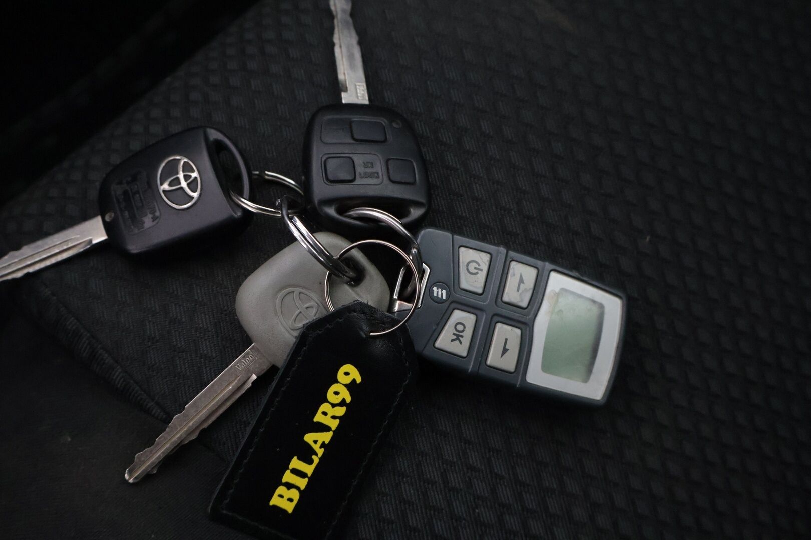 Toyota Avensis 2004 1,8 VVT-i Linea Terra Wagon * YritysOutlet - Myydään vain yrityksille / Heti ajoon / Pitkä leima! - YritysOutlet - Myydään vain yrityksille / Leimaa 10/2026