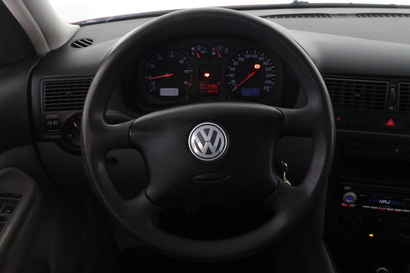 Volkswagen Golf Variant 2004 5D GOLF VARIANT 1.6-1J/250 - *Myydään vain Huutokaupat.comissa*