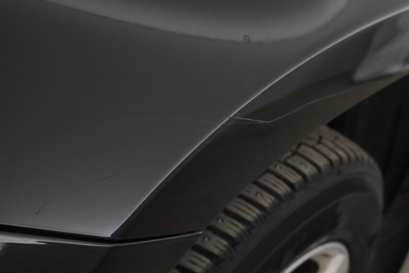 Toyota RAV4 2006 RAV4 2.0 * YritysOutlet - Myydään vain yrityksille  Vakkari* Koukku* Ilmastointi* Lohkolämmitin* Lukot* - * Tämä auto myydään YritysOutlet -valikoimasta vain yritykselle / Suomi-Auto / Kolmet renkaat vanteilla / 