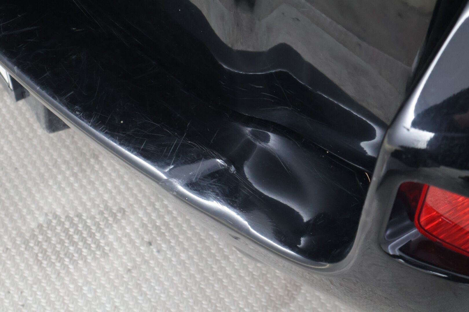 Toyota RAV4 2006 RAV4 2.0 * YritysOutlet - Myydään vain yrityksille  Vakkari* Koukku* Ilmastointi* Lohkolämmitin* Lukot* - * Tämä auto myydään YritysOutlet -valikoimasta vain yritykselle / Suomi-Auto / Kolmet renkaat vanteilla / 