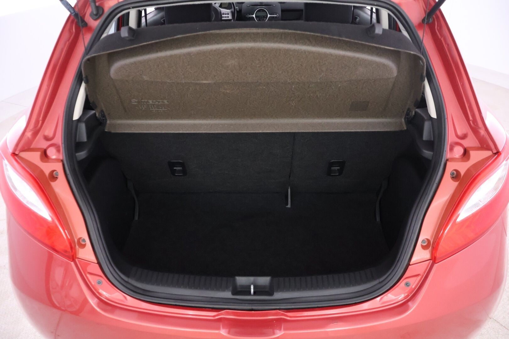 Mazda Mazda2 2008 1,5 Touring Business 5MT 5ov Z04