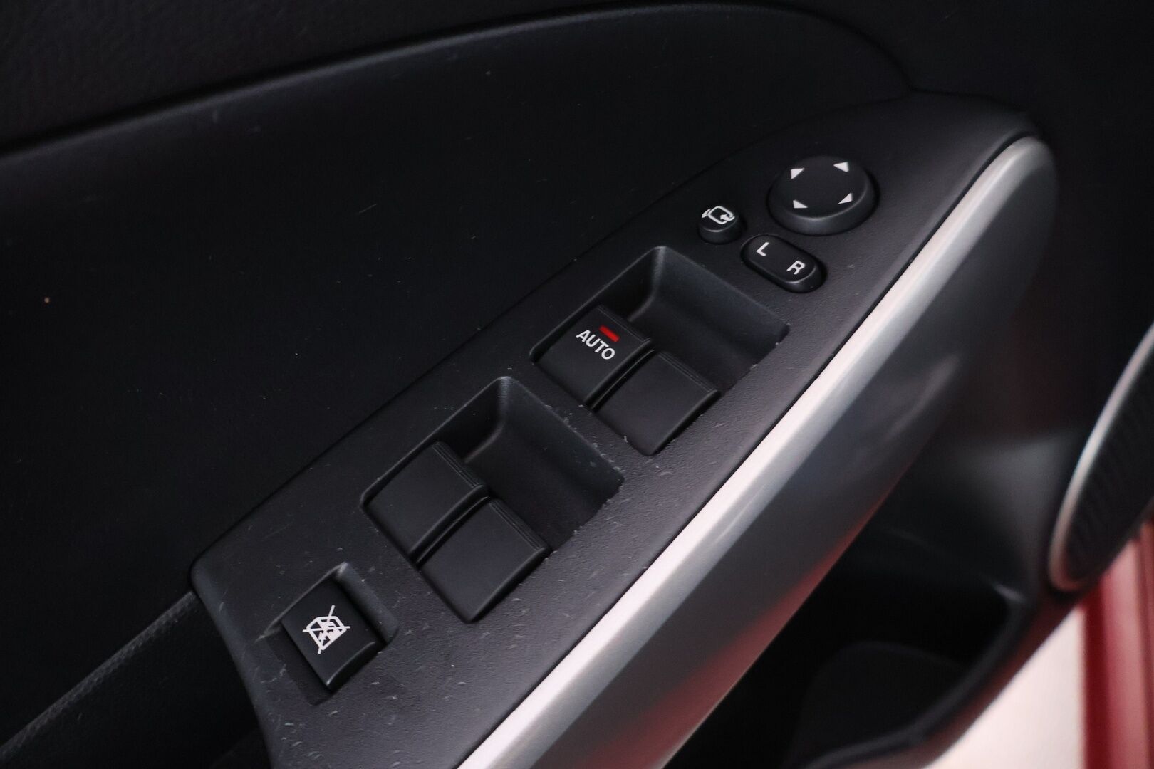 Mazda Mazda2 2008 1,5 Touring Business 5MT 5ov Z04