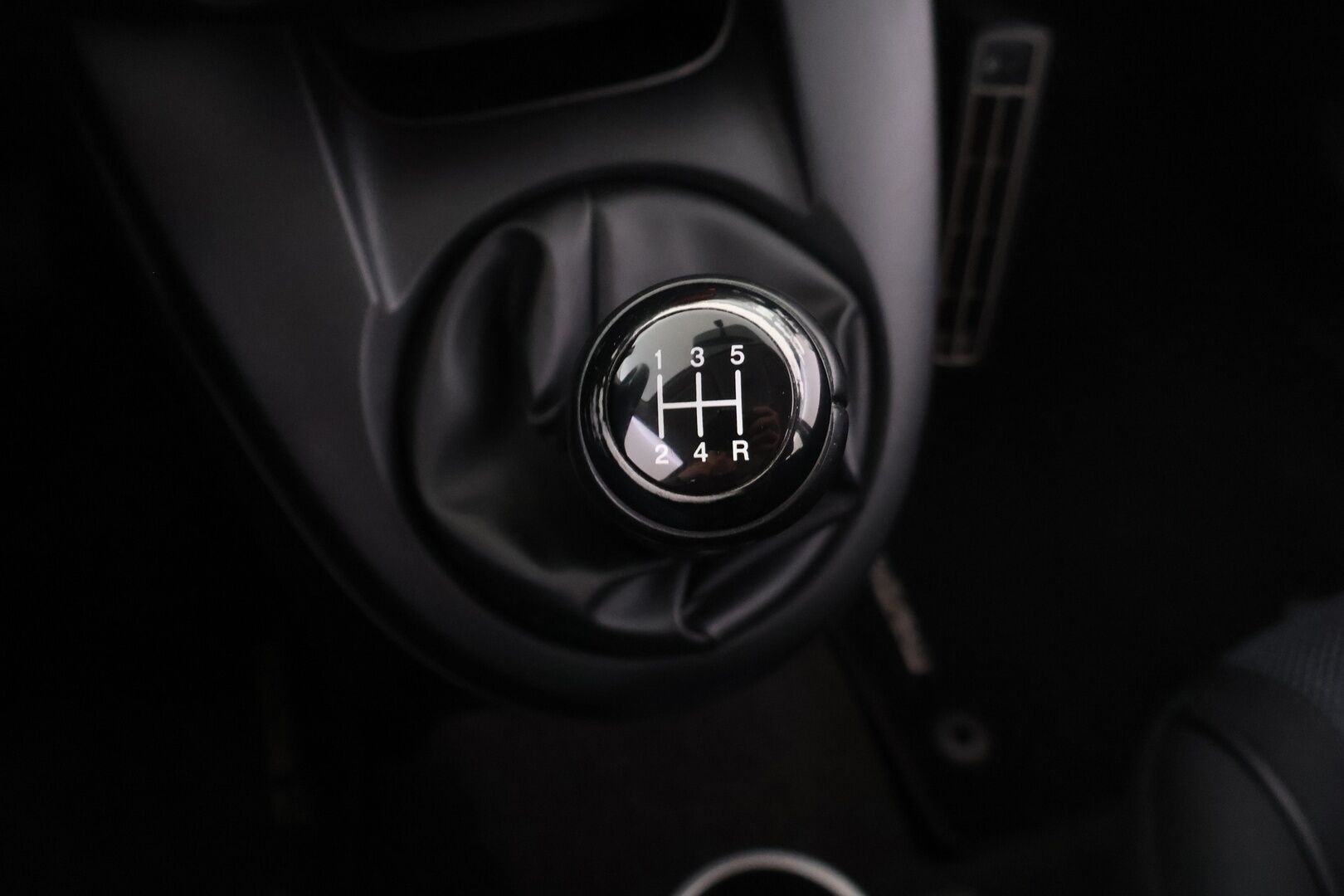 Mazda Mazda2 2008 1,5 Touring Business 5MT 5ov Z04