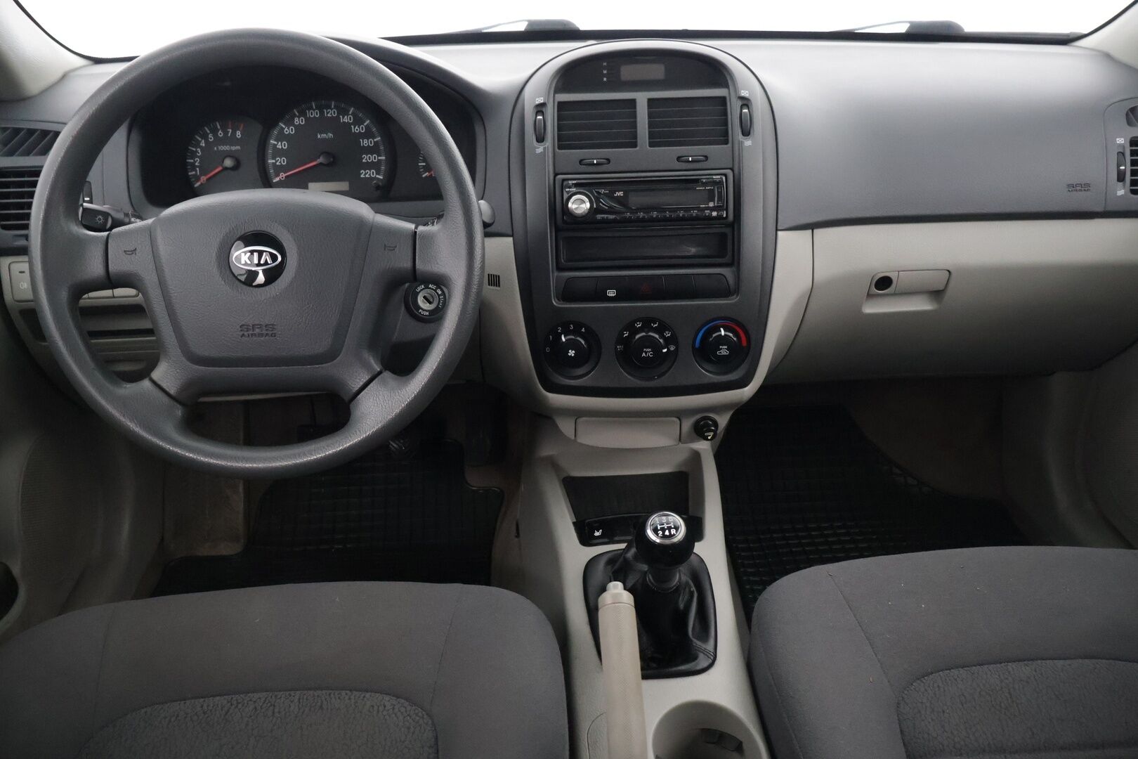 Kia Cerato 2006 *YritysOutlet - Myydään vain yrityksille* - *YritysOutlet - Myydään vain yrityksille* Sähköikkunat / Ilmastointi / Lohko sisä *