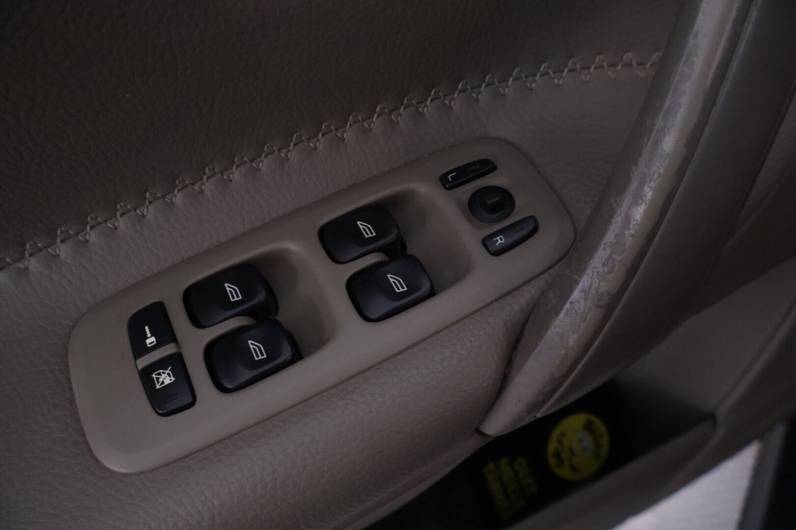 Volvo XC70 2007 D5 AWD Summum aut * Myydään Huutokaupat.com * - – Myydään Huutokaupat.com