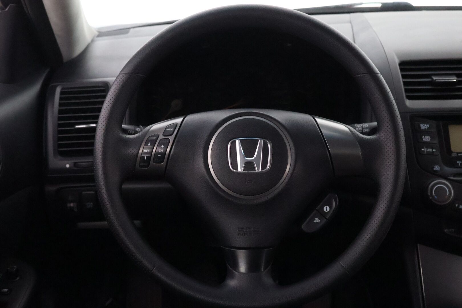 Honda Accord 2007 5D ACCORD TOURER COMFORT 2.0-CM17/272 *MYYDÄÄN HUUTOKAUPAT.COM*