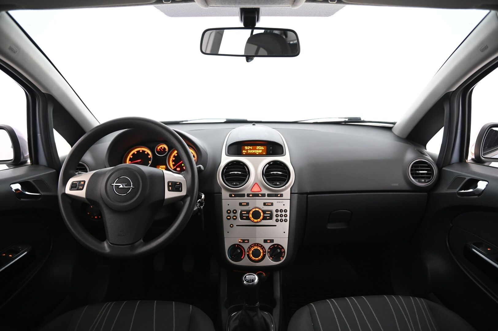 Opel Corsa 2007 *Myydään Huutokaupat.com*