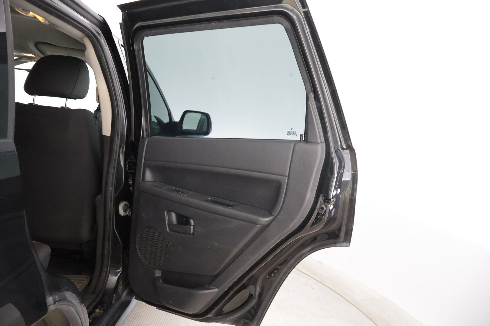 Jeep Grand Cherokee 2008 3,0 CRD A5 QT LAREDO *Myydään huutokaupat.com-sivustolla / Suomiauto / Kattavasti korjattu / Vakkari / Lohkolämmitin ** - *Isolla rahalla korjattu ja huollettu! / 3500kg vetomassa! / Kaksilla renkailla!*