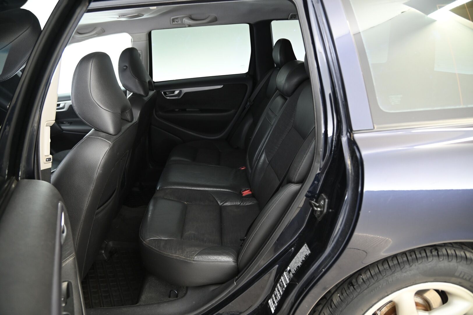 Volvo V70 2005 5D V70 STW 2.4 AUTOMATIC *Myydään Huutokaupat.com*