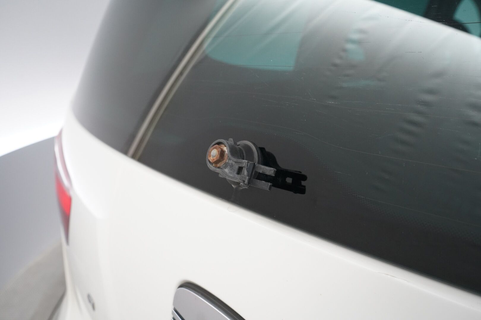 Seat Alhambra 2012 *YritysOutlet - Myydään vain yrityksille / Webasto / Koukku / Hyvät huollot / Vakkari / Tutkat* - Tämä auto myydään YritysOutlet -valikoimasta vain yritykselle