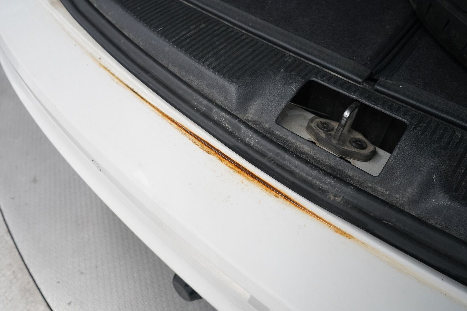 Seat Alhambra 2012 *YritysOutlet - Myydään vain yrityksille / Webasto / Koukku / Hyvät huollot / Vakkari / Tutkat* - Tämä auto myydään YritysOutlet -valikoimasta vain yritykselle