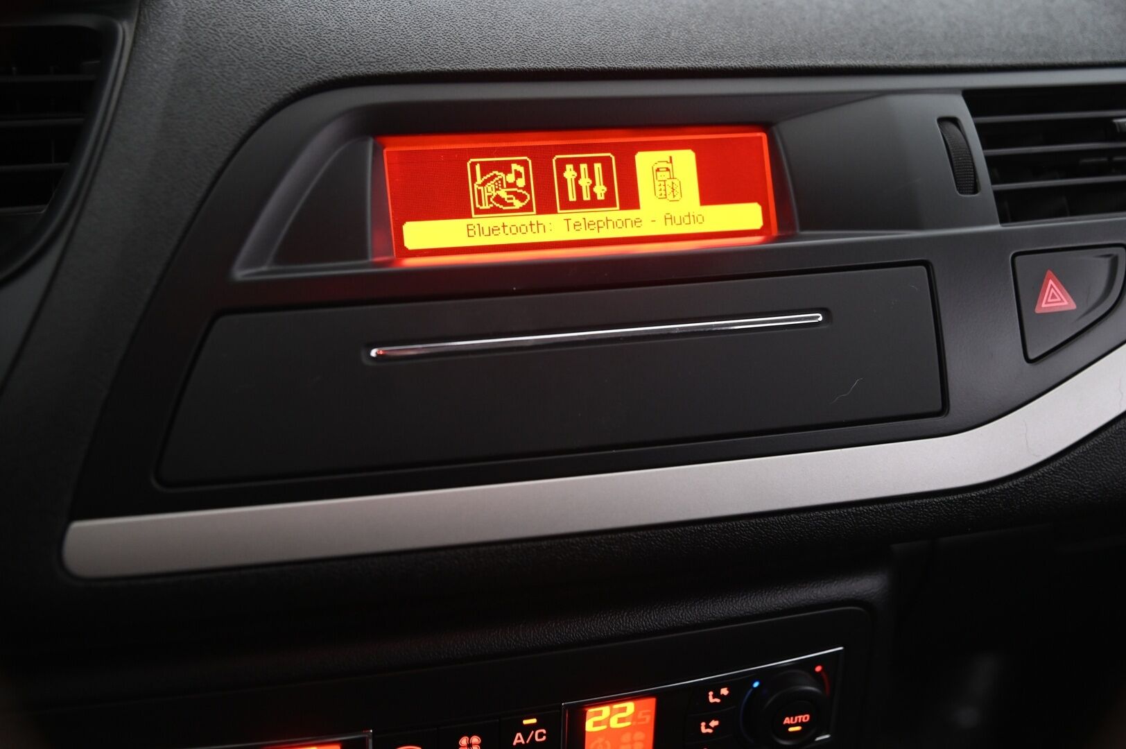 Citroen C5 2012 THP 156 Dynamic Tourer Automaatti **YritysOutlet - Myydään vain yrityksille / Juuri huollettu / Lohko / Koukku / 2x Alut** - *YritysOutlet - Myydään vain yrityksille* - Osta nyt, maksa vasta ensi vuonna