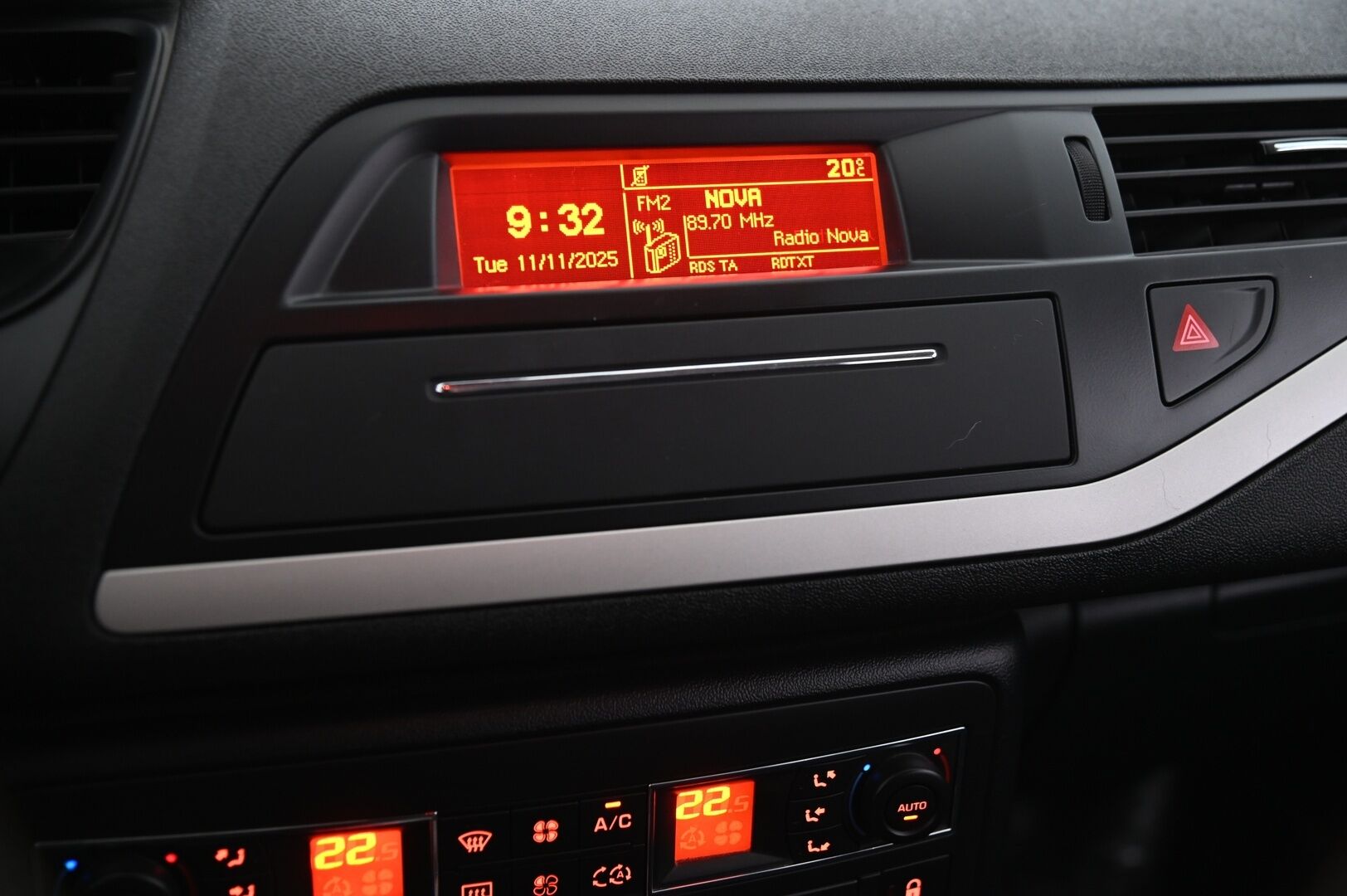 Citroen C5 2012 THP 156 Dynamic Tourer Automaatti **YritysOutlet - Myydään vain yrityksille / Juuri huollettu / Lohko / Koukku / 2x Alut** - *YritysOutlet - Myydään vain yrityksille* - Osta nyt, maksa vasta ensi vuonna