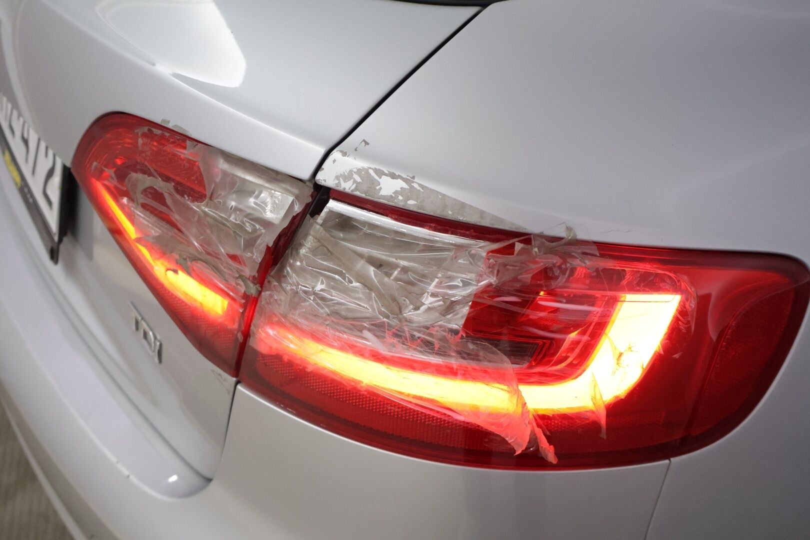 Audi A4 2012 Avant Business 2,0 TDI 105 kW multitronic *Yritys Outlet- Myydään vain yrityksille!* - Suomi-auto |Juuri huollettu | Vakkari | P-Tutka | Start-Stop | Sähköluukku | 2x Renkaat |