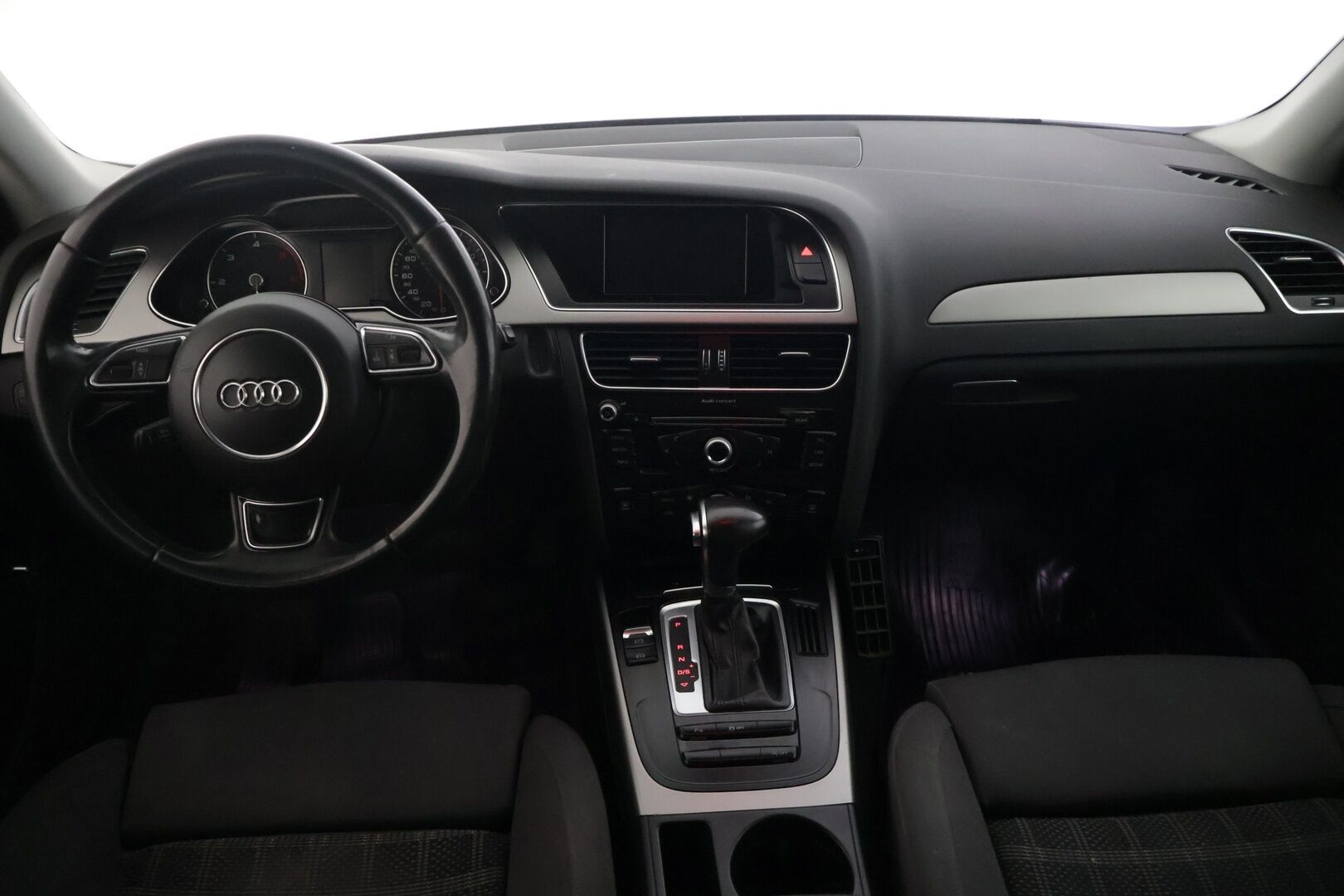 Audi A4 2012 Avant Business 2,0 TDI 105 kW multitronic *Yritys Outlet- Myydään vain yrityksille!* - Suomi-auto |Juuri huollettu | Vakkari | P-Tutka | Start-Stop | Sähköluukku | 2x Renkaat |