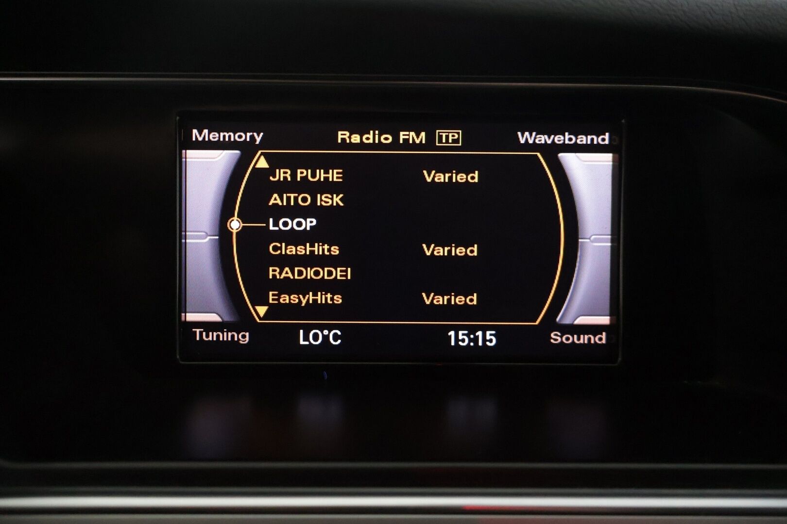 Audi A4 2012 Avant Business 2,0 TDI 105 kW multitronic *Yritys Outlet- Myydään vain yrityksille!* - Suomi-auto |Juuri huollettu | Vakkari | P-Tutka | Start-Stop | Sähköluukku | 2x Renkaat |