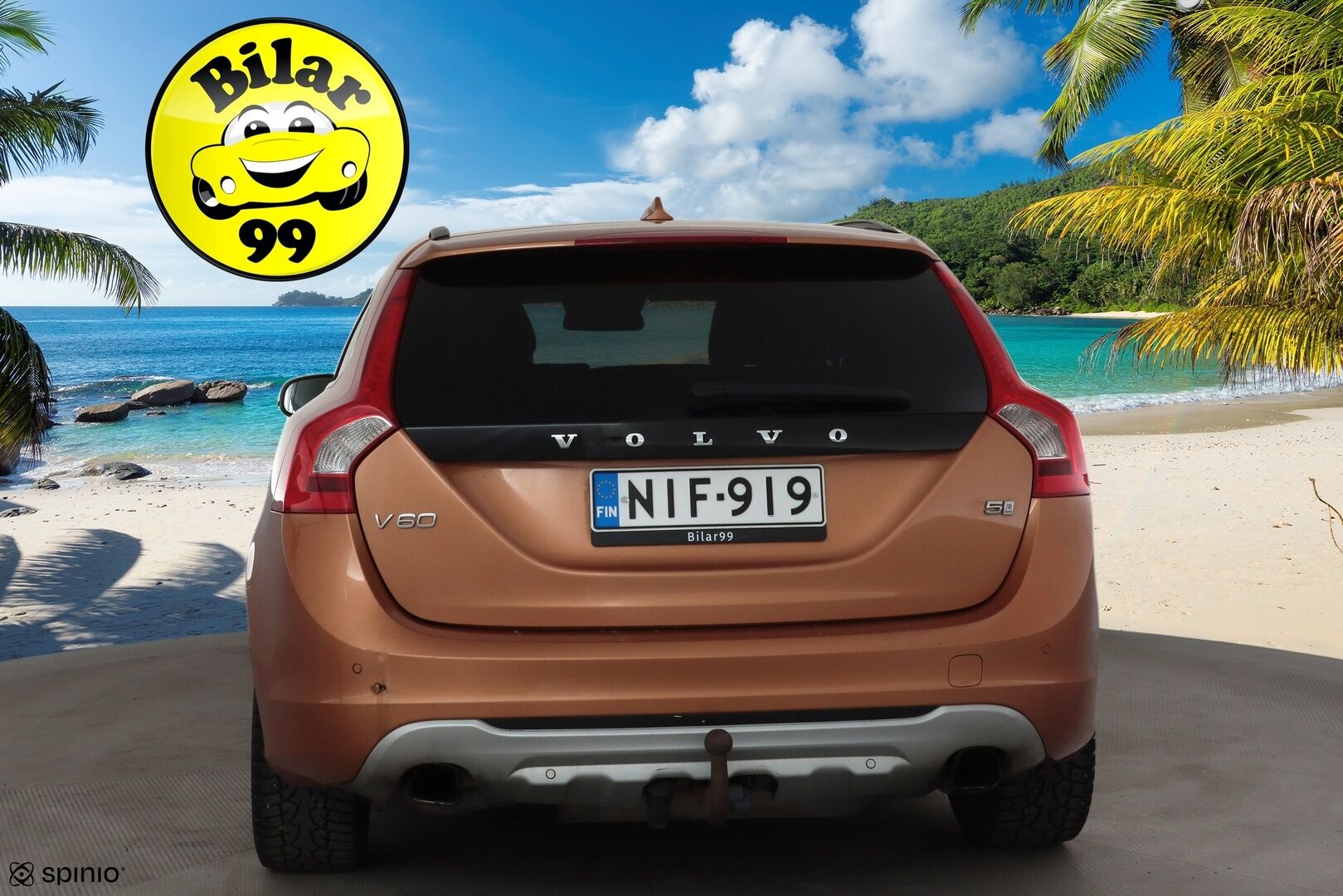 Volvo V60 2011 2,0T Momentum aut * YritysOutlet - Myydään vain yrityksille * - * Suomi-auto / ACC / P.tutka / Koukku / Kaistavahti / Nahat / BLIS *