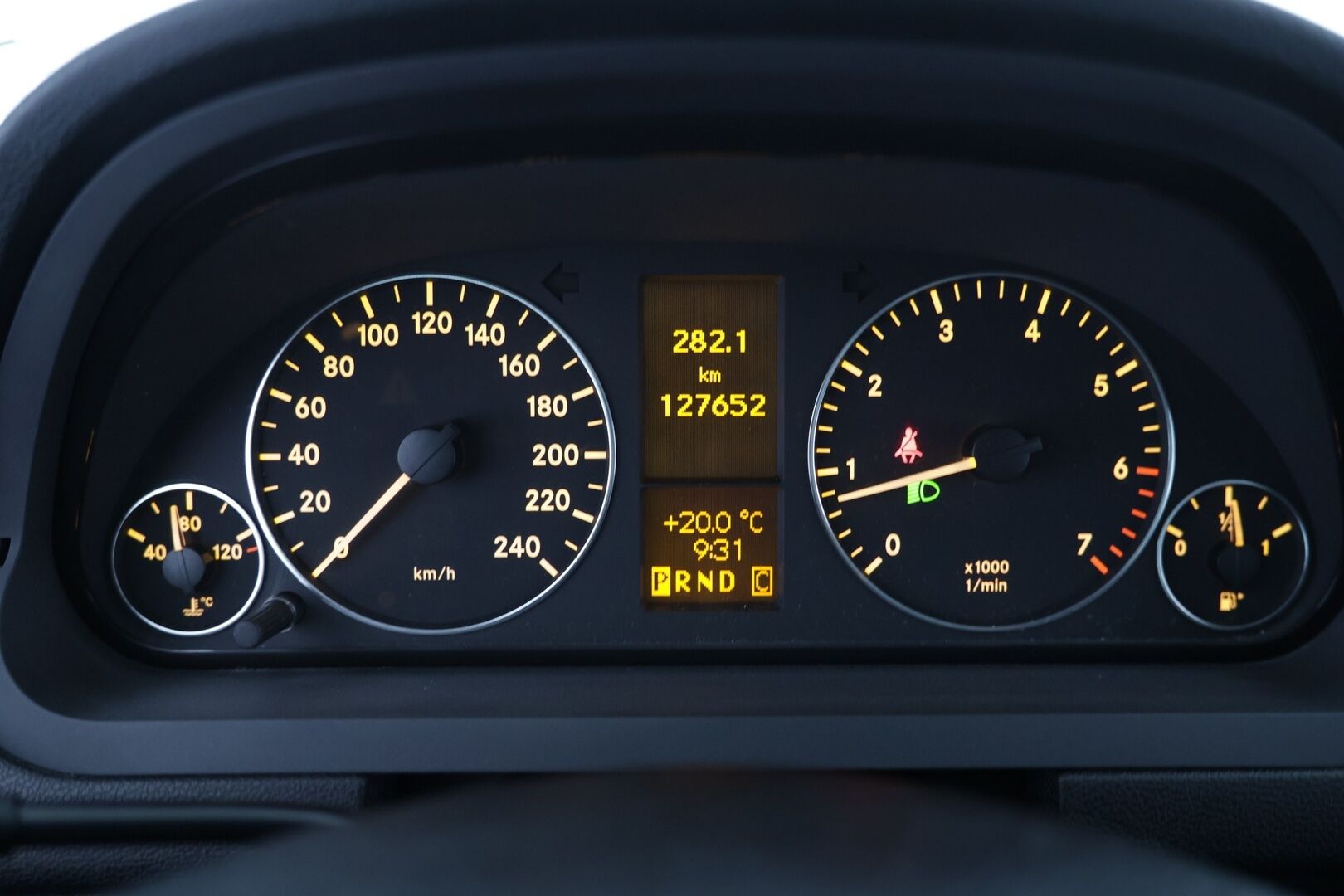 Mercedes-Benz A 2010 160 5D A Business | Vakkari | Kahdet Renkaat | Merkkihuollettu - Tässä on erittäin harvinainen ja siisti A Mersu yksilö.